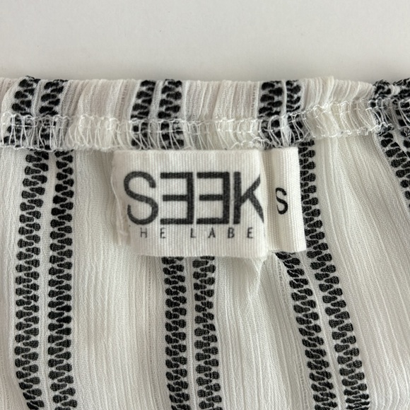 Seek The Label Button Front Blouse - Picture 3 of 3